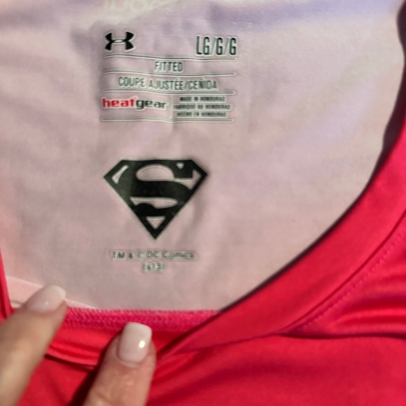 Under Armour Superman Logo Red T-Shirt - Picture 4 of 8
